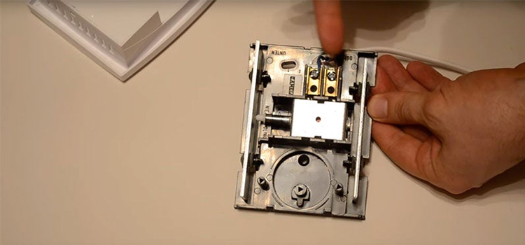 fix door bell in Meadow Woods